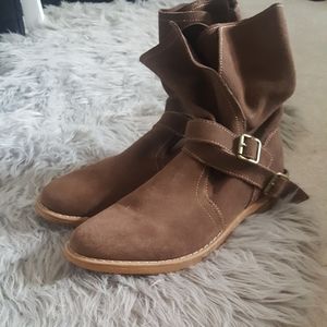 Women's boots